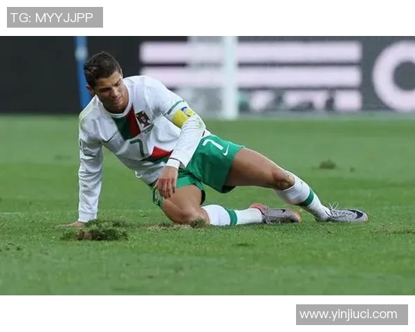 足球明星中谁的幽默感最强让人捧腹大笑的搞笑瞬间回顾