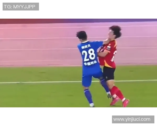 足球明星搞笑扔袜子瞬间合集让你捧腹大笑的精彩视频集锦 足球明星搞笑扔袜子瞬间合集让你捧腹大笑的精彩视频集锦